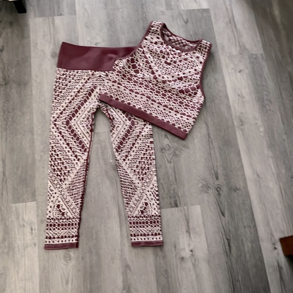 FABLETICS Seamless Reversible Matching Set